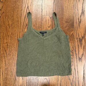 Olive Me Some Green- Loose Knit-Cardi And V-knit Cami- Banana Republic Both Sz S
